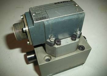 Zawór 4WS2EB8 - 10 / 45BH2ET140Z8A
