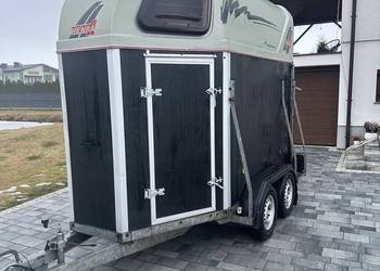 Przyczepa do przewozu 2 koni kat b dmc 1300 Alu podłoga