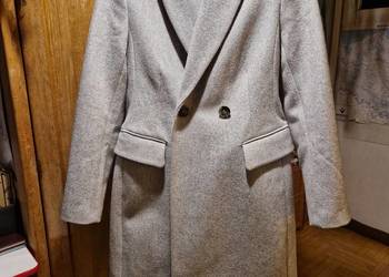 Płaszcz wełniany prawie nowy