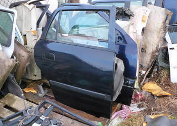 Drzwi prawe tylne prawy tył czarne Opel Astra G kombi 98-09