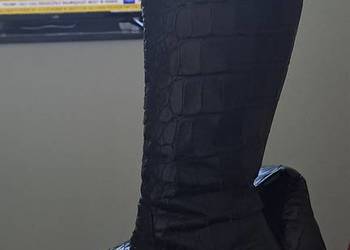 Skórzane muszkieterki marki. HŌGL