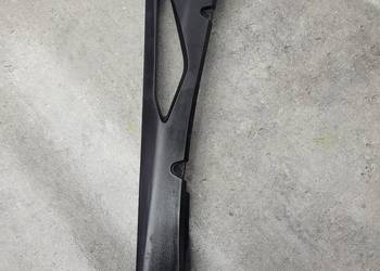 KTM 890 ADV SMT 23 oem OSŁONA ŁAŃCUCHA OEM MOCOWANIE PLASTIK