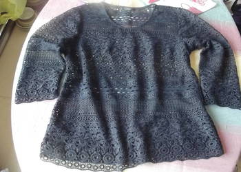 Bluzka czarna gipiura r.42/44 ONLY