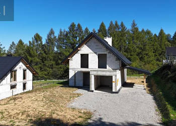 Oferta sprzedaży domu wolnostojącego 165.4m2 Strzyżów