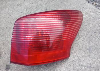 Lampa prawa tył tylna Peugeot 407 SW Kombi 04-08r