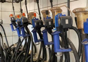 Sprzedam na części dojarka delaval apraty pompa zbiornik