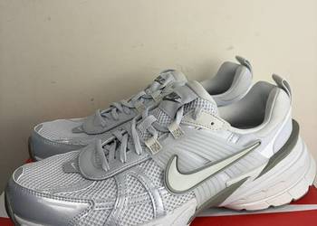 Buty/Sneakersy Nike V2K Run FD0736-006