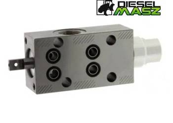 Rozdzielacz John Deere 1550, 1630, 1640, 1830, 1840 - 3140
