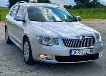 Ładny superb 2.0 tdi xenon / keyless
