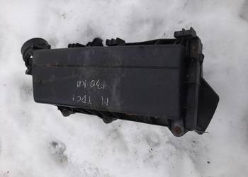 Ford Mondeo MK III 2,0 TDCI  obudowa filtra powietrza