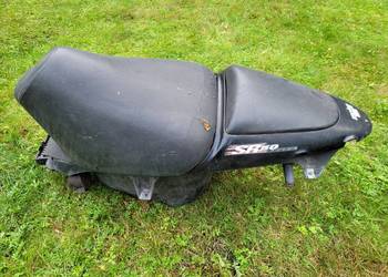APRILIA SR  KANAPA SIEDZENIE NOCNIK komplet