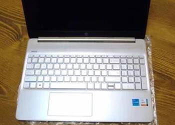 Laptop NOWY HP 15s-fq4489nw IntelCorei5 512gb ram8gb