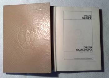 Paul Scott: Dzień skorpiona