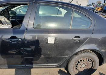 DRZWI LEWE TYŁ SKODA OCTAVIA II LF9R DRZWI LEWE TYŁ SKODA OCTAVIA II LF9R