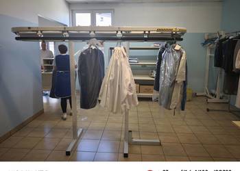 Wieszak karuzelowy do pralni (convoier)
