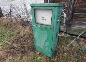 klasyk zabytek dystrybutor paliwa