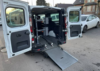 Opel Vivaro Opel Vivaro dla Niepełnosprawnych inwalida Rampa Model 2019 II…