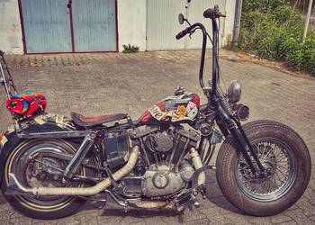 Harley-Davidson Ironhead Shovelhead CUSTOM bobber