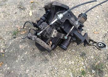 SKRZYNIA BIEGÓW FIAT GRANDE PUNTO 1.4 5 BIEGÓW 55198599