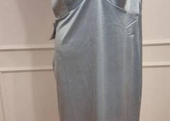 Sprzedam błękitną sukienkę 46-48