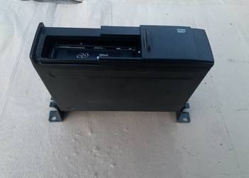 5042585 zmieniarka cd saab 95 9-5 vector saab 93