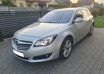 Opel Insignia 2015 2.0 140KM Klima Navi Grzane fotele i kierownica Ładna