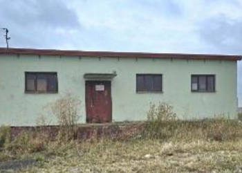 Syndyk: działka z budynkiem magazynowym w Kobylanach Górnych