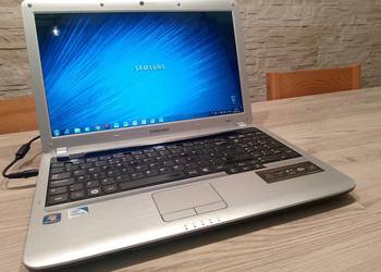Laptop Samsung NP-R530 15,6" zasilacz