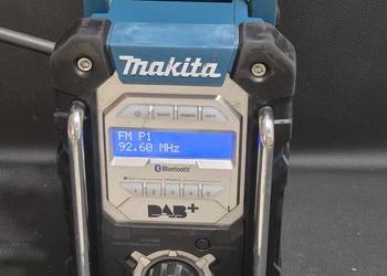 MAKITA Radio budowlane głośnik Bluetooth DAB+ AUX zasilacz 12V 18V DMR112