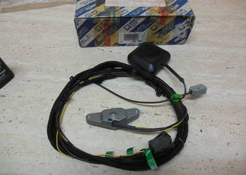 FIAT DOBLO WZMACNIACZ ANTENOWY NOWY ORYGINALNY 467630120