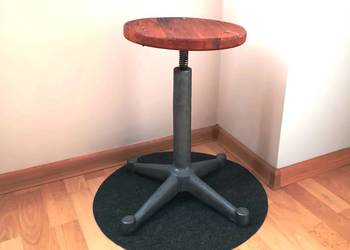 Taboret żeliwny, industrialny, warsztatowy - zabytek
