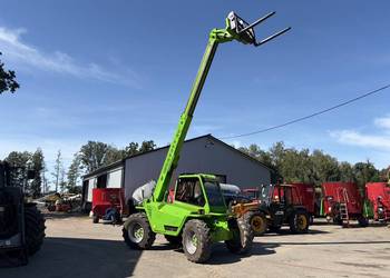 Ładowarka teleskopowa Merlo P27.7 EVS.