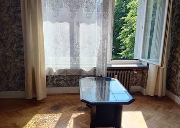 sprzedam mieszkanie z piwnicą i boksem w cenie