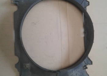 nissan terrano 1 obudowa wentylatora chlodnica