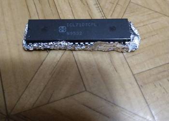 Układy ICL 7107 nowe