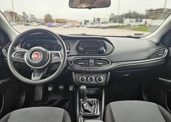 Fiat Tipo II 1.0 Hatchback polift