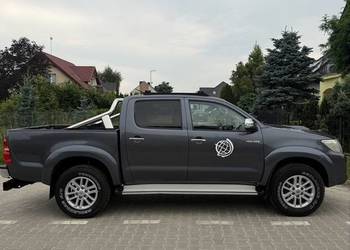 HILUX