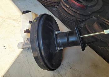Serwo hamulcowe Citroen C5 0204021909