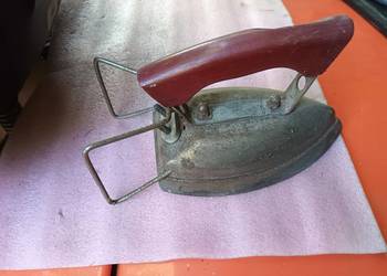 Żelazko elektryczne lata 60-70, zabytek PRL