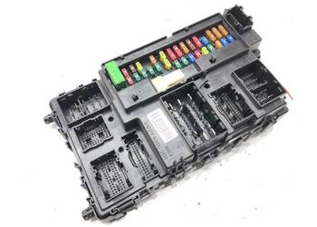 SKRZYNKA BEZPIECZNIKÓW FORD MONDEO MK5 DG9T-15604-CL Sedan/Limuzyna 2.