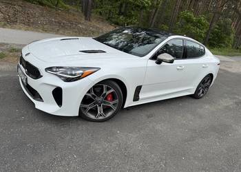 Kia Stinger 3.3 V6 RWD 440km full
