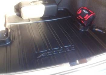 Mata bagażnika Honda Accord 7