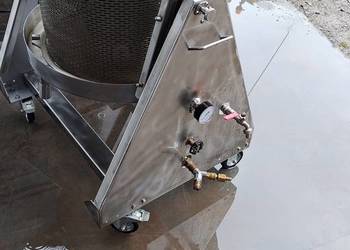 Wyciskarka do soku pneumatyczna 100l Wyciskarka do soku pneumatyczna 100l