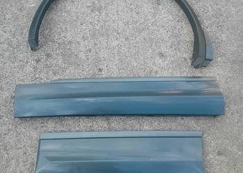 Seat Terraco, VW Tiguan listwy drzwi i błotnika lewe.