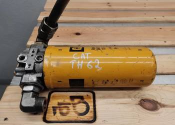 CAT TH 62 Podstawa filtra hydraulicznego
