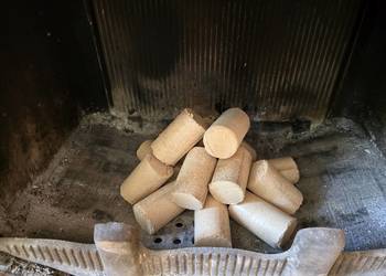 Brykiet dębowy luzem Big-Bag 1000kg – bez worków, 800 zł/t