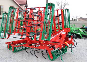 Agregat uprawowy hydrauliczny AGRO-MASZ hydraulicznie składa