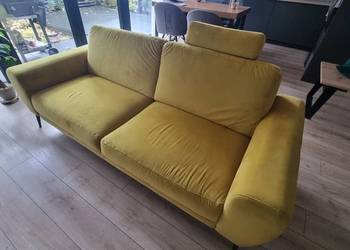 Sofa musztardowa