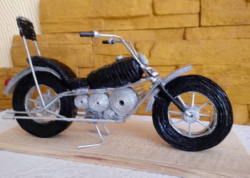 Motor z papierowej wikliny