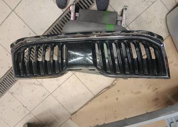 Octavia 3 lif grill przedni